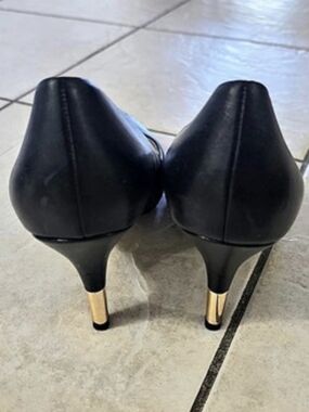 ALDO Black Pointed-Toe Heels